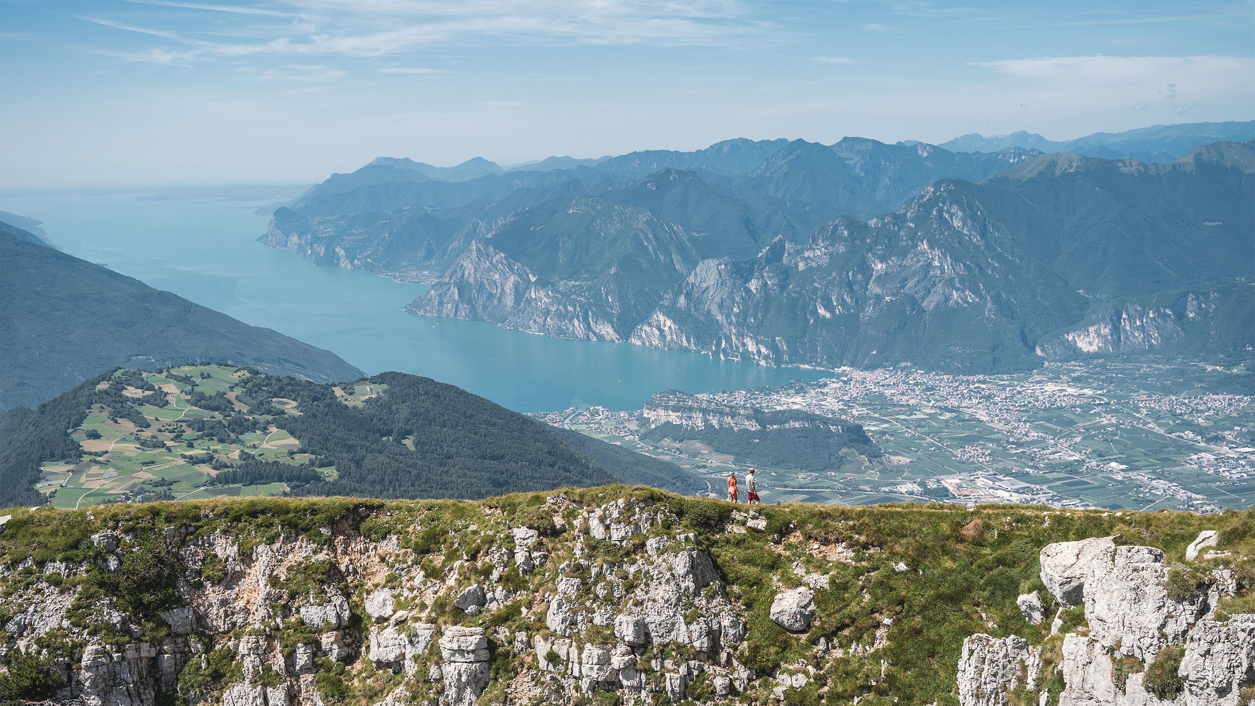 Hotel Luise - Hotel 4 stelle Riva del Garda - Trentino HOTEL LUISE SRL | Esplorare