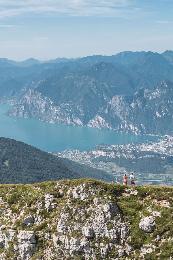 Hotel Luise - Hotel 4 stelle Riva del Garda - Trentino HOTEL LUISE SRL | Esplorare